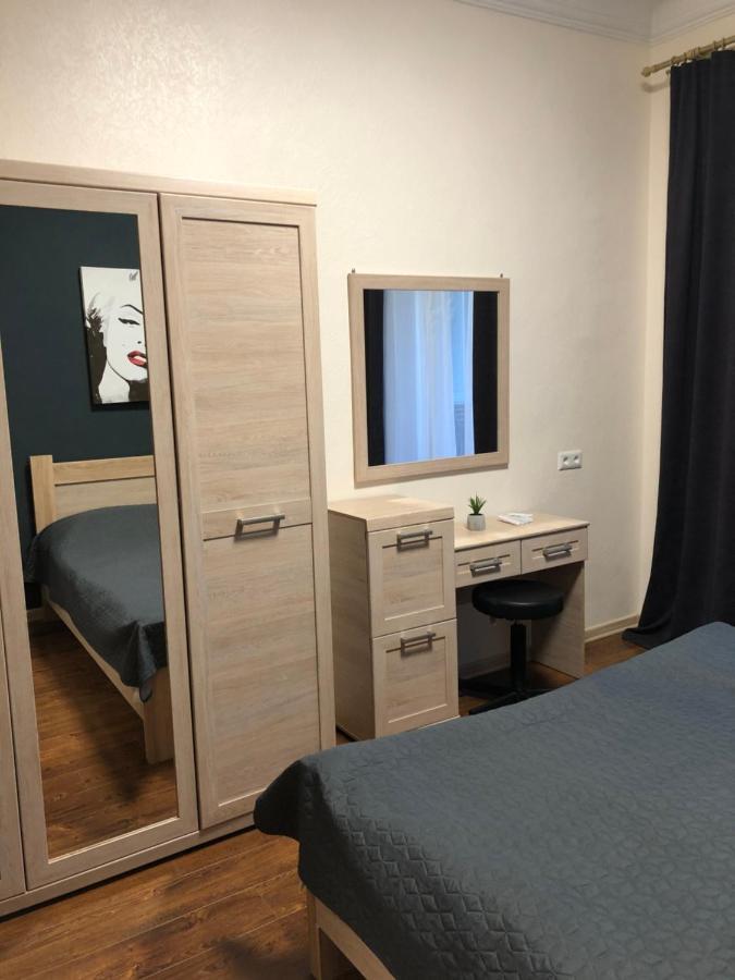 Freddies Apartment Kijów Zewnętrze zdjęcie