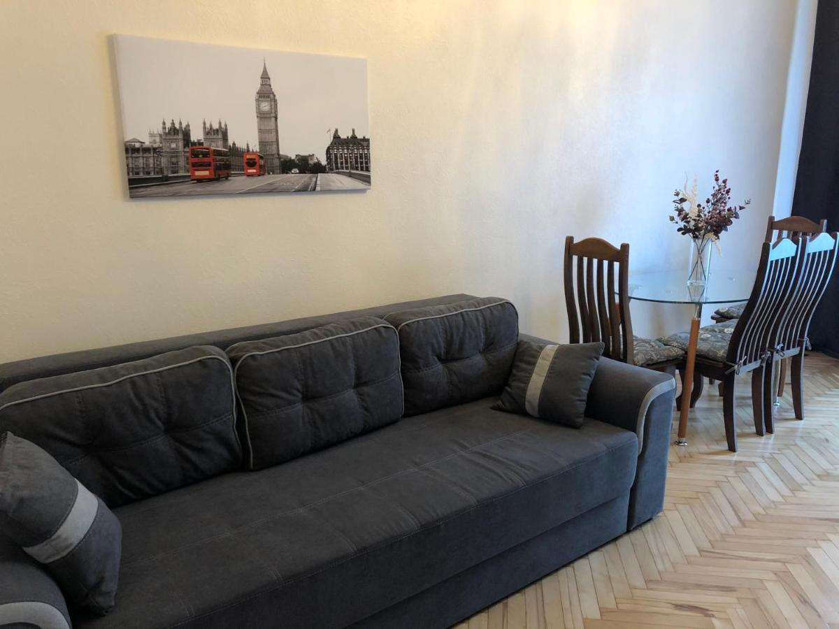 Freddies Apartment Kijów Zewnętrze zdjęcie